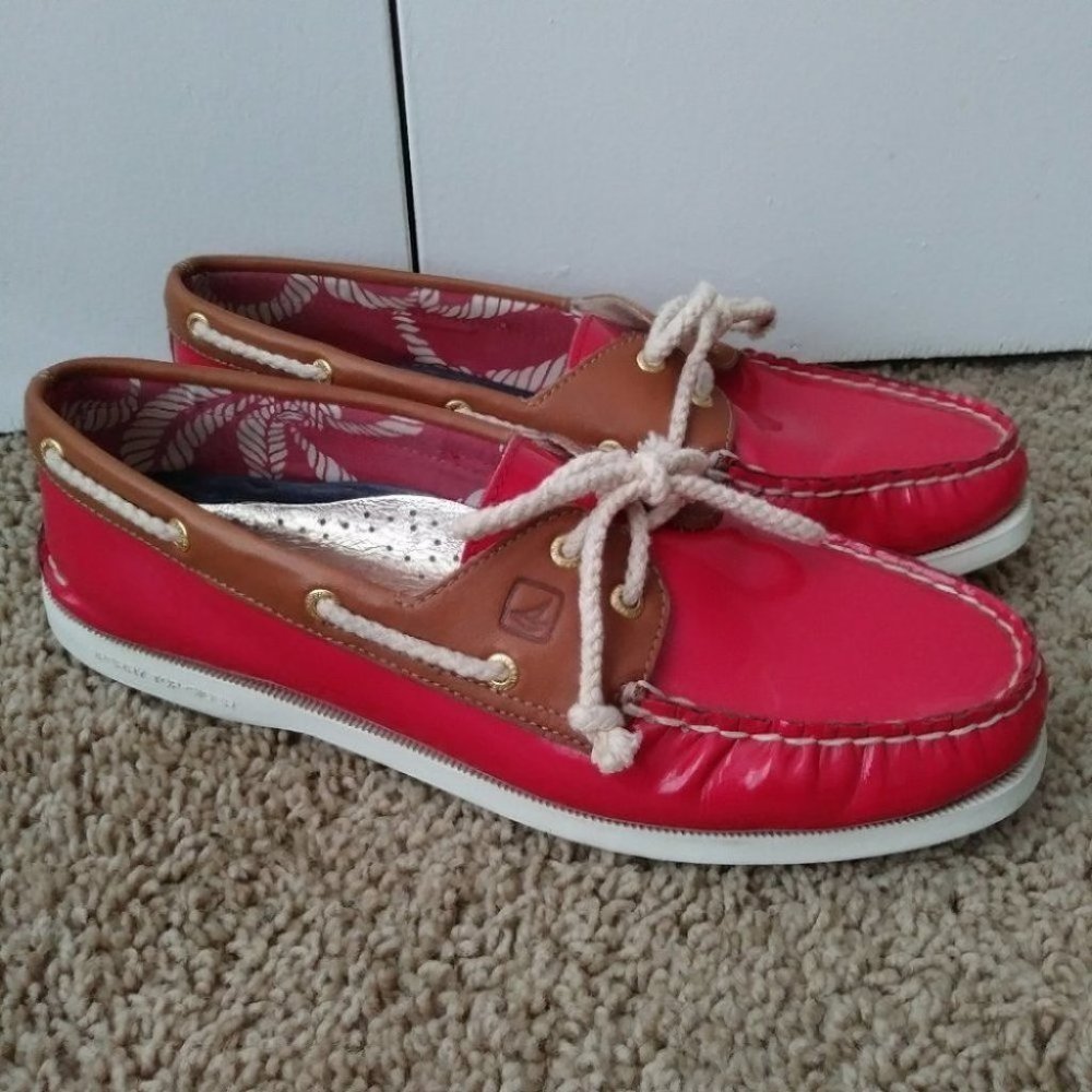 Sperry Red Patent Leather Boat Shoes Lace Up 10 M
